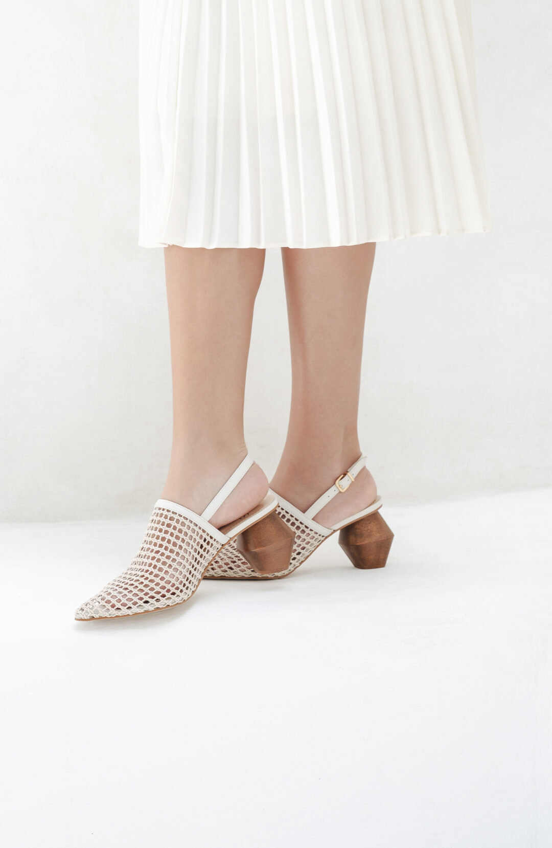 Sapato Slingback Couro Idaho