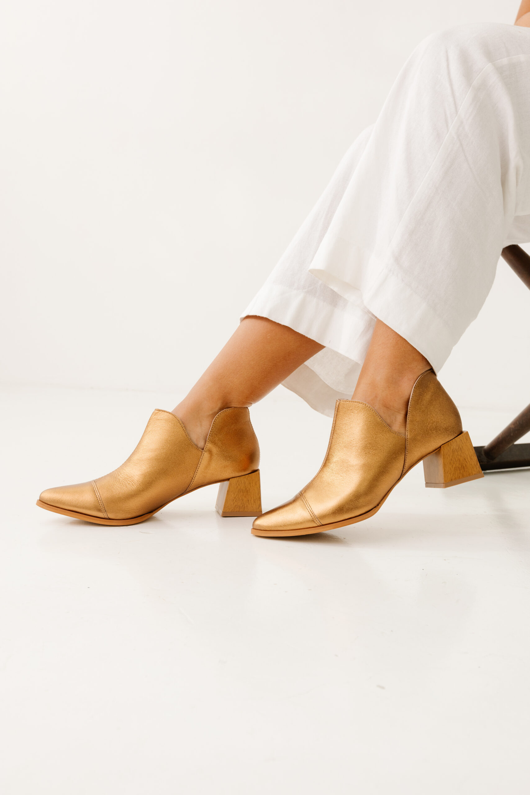 Bota de Couro Feminina Canyon - Imagem 3