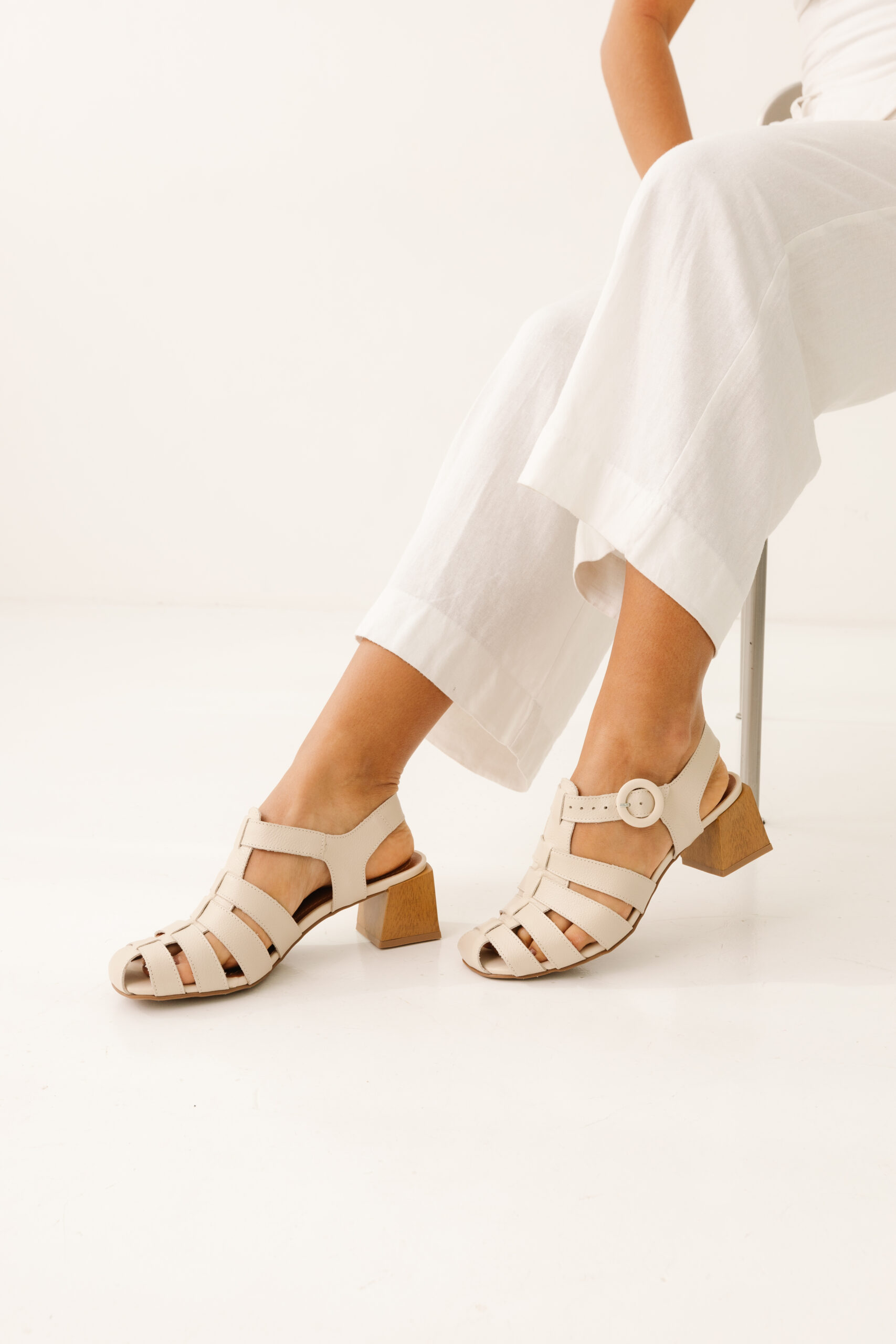 Sandália Salto Quadrado Crystal - Imagem 4