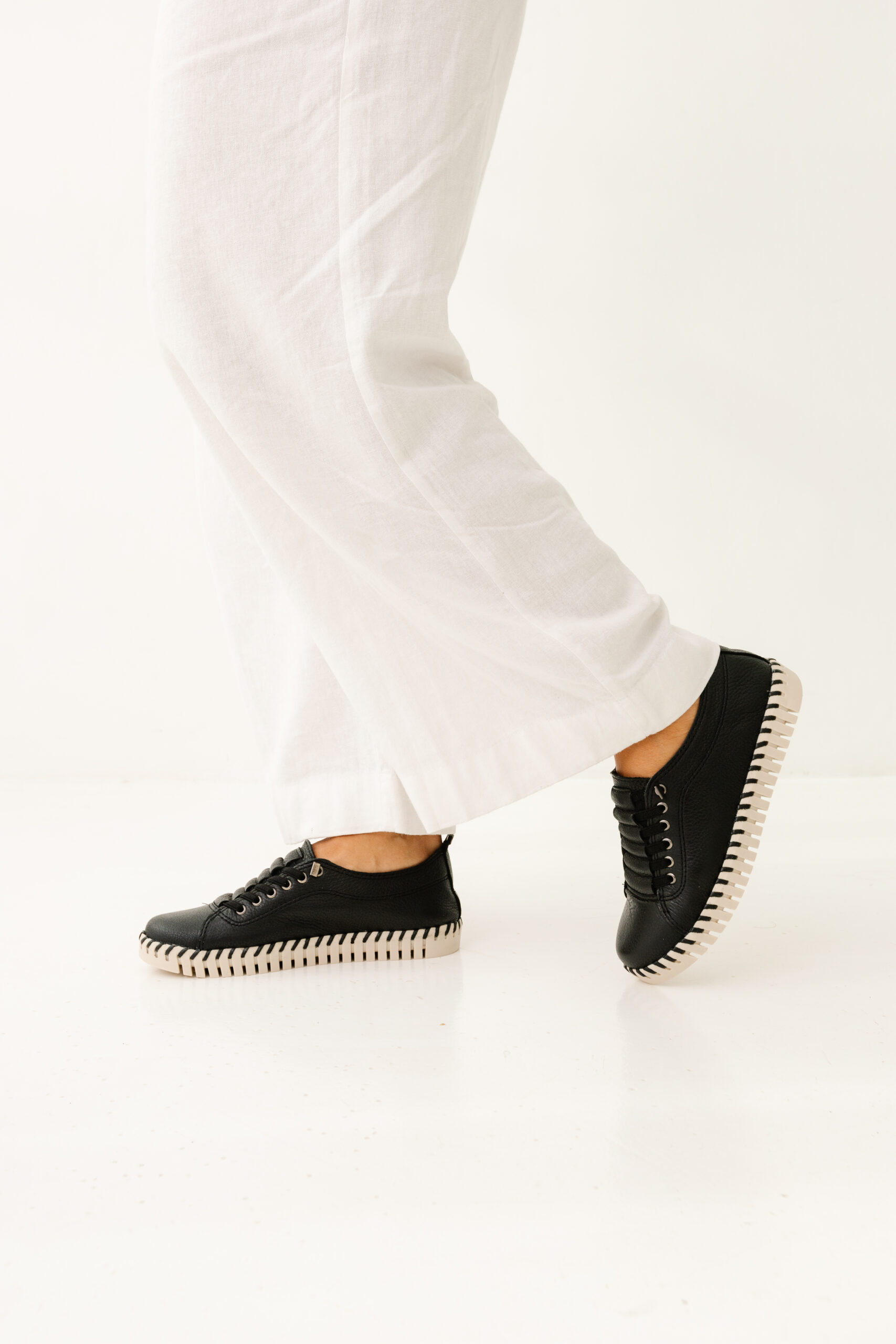 Tênis Feminino Casual Thira - Imagem 3