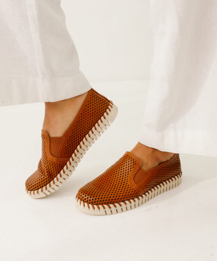 Tênis Slip On Twister