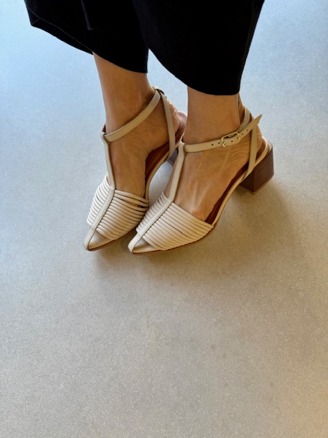 Sandália Salto Madeira Lina - Imagem 3