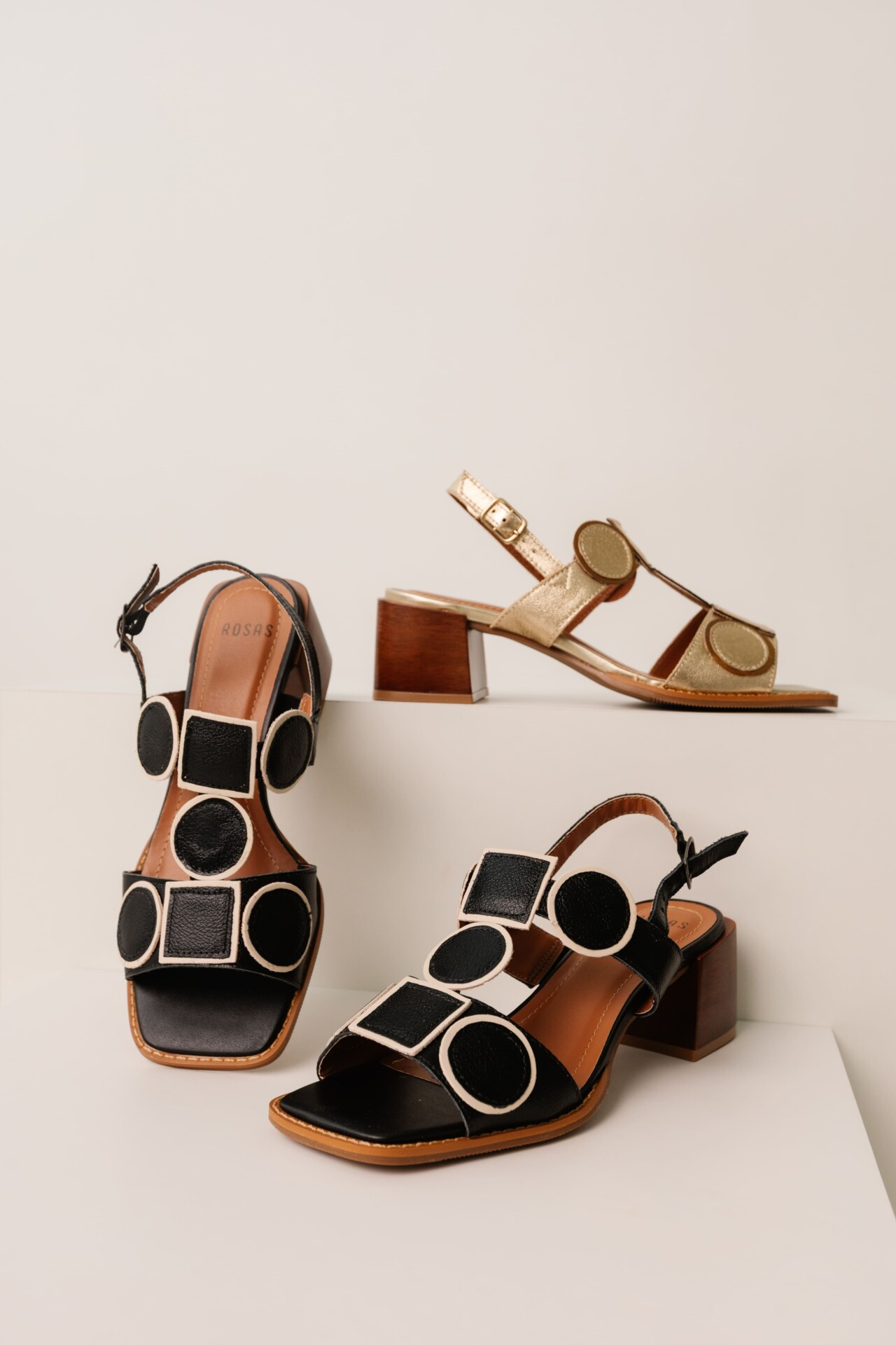 Sandália Feminina Salto Bloco Bauhaus