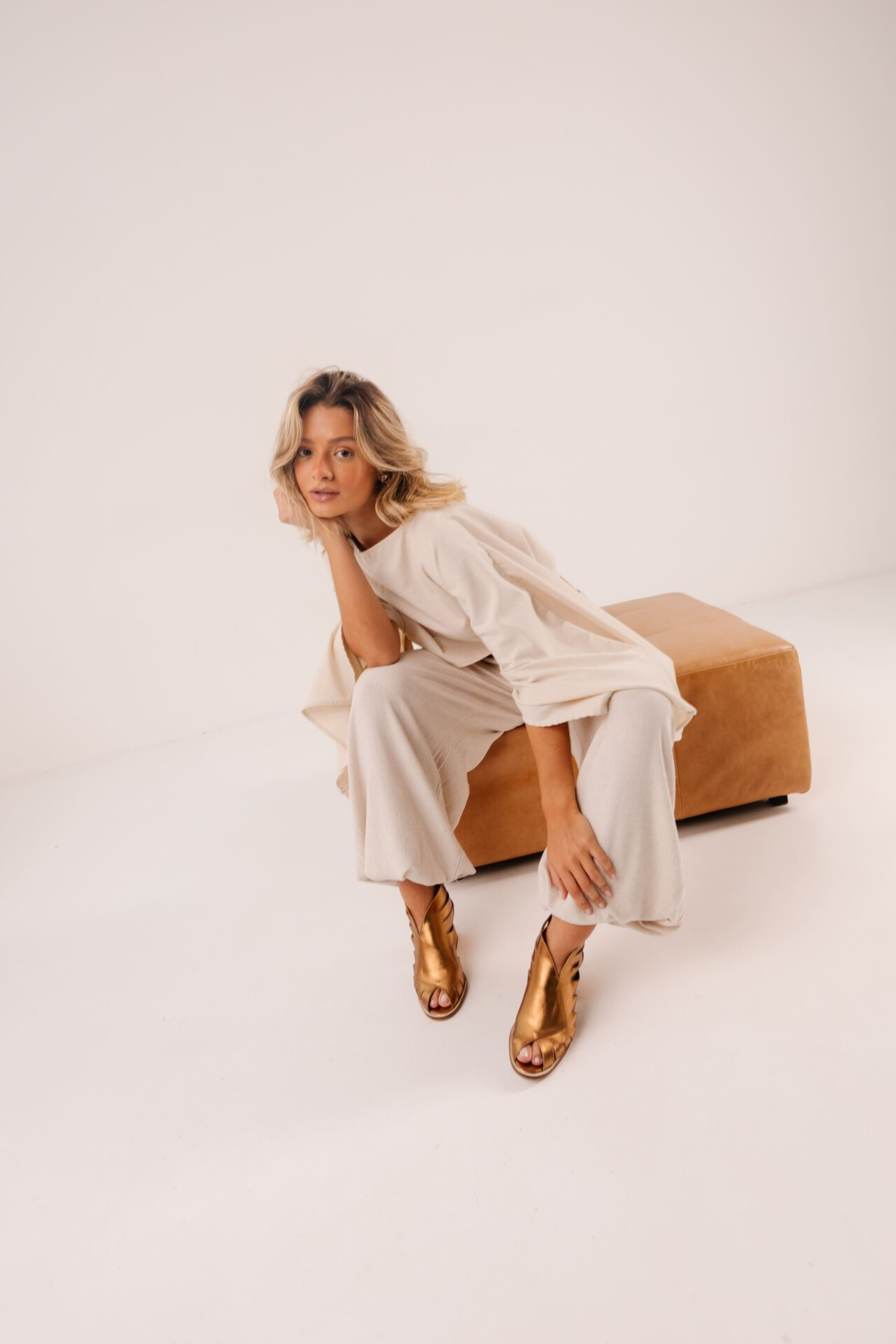 Sandália Salto Feminino em Couro Ambre - Imagem 3