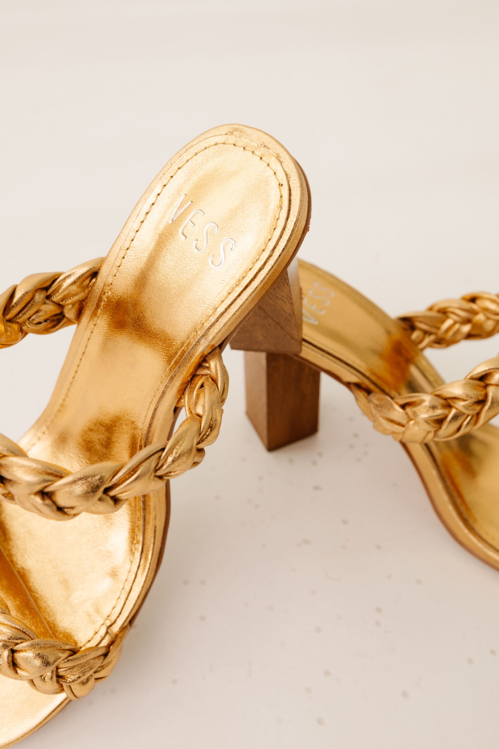 Tamanco Feminino Hvar Salto Madeira - Imagem 2