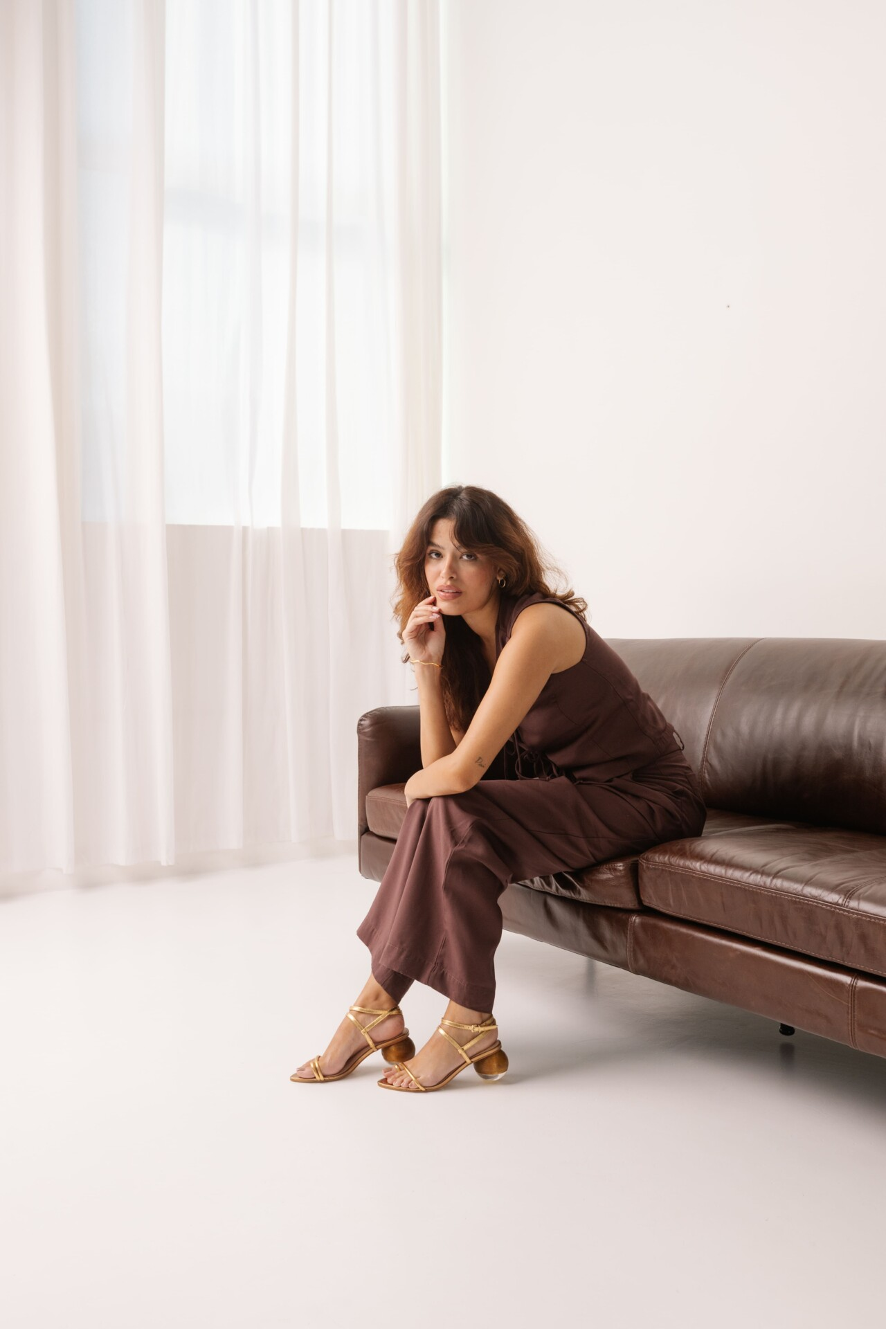 Sandália Com Salto de Madeira Saint-Denis - Imagem 5