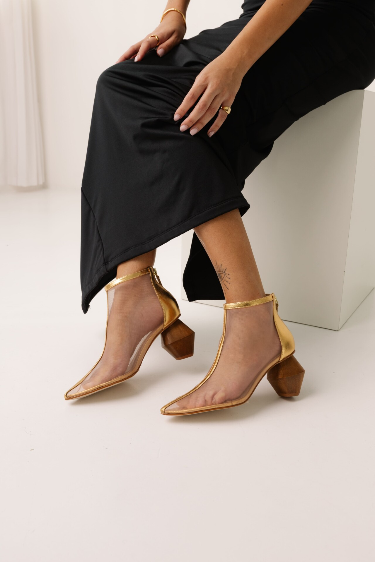 Bota Feminina Transparente Patrícia - Imagem 4