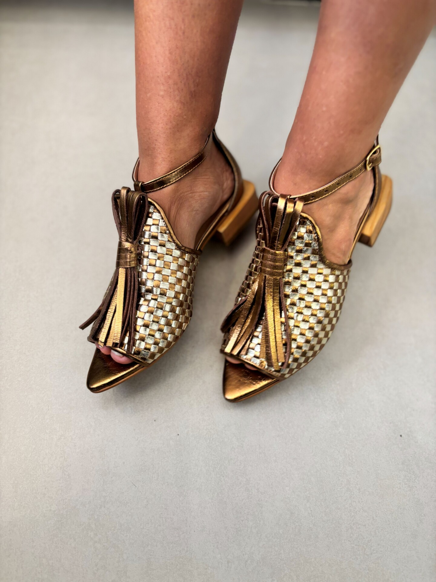 Sandália Feminina em Couro Tressê Titim - Imagem 2