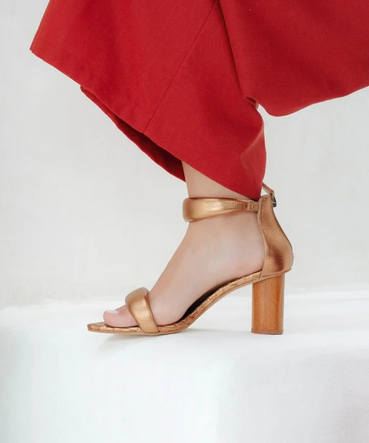 Sandália em Couro Feminina Riace