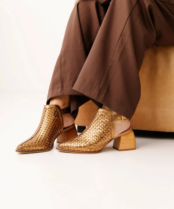 Sapato Feminino em Couro Tressê Haust